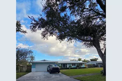 7061 NW 7th Ct, Plantation, FL 33317 - Photo 1