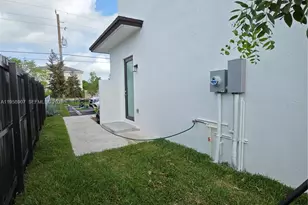 1313 NW 6th Ave, Florida City, FL 33034 - Photo 17