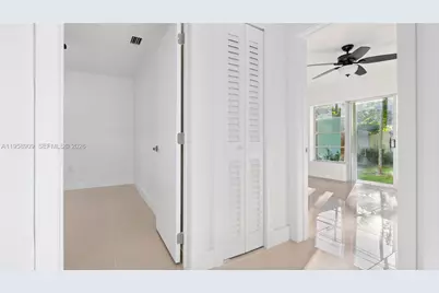 8614 SW 102nd Pl, Miami, FL 33173 - Photo 21