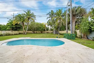 8614 SW 102nd Pl, Miami, FL 33173 - Photo 31