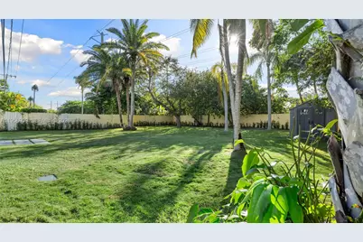 8614 SW 102nd Pl, Miami, FL 33173 - Photo 33