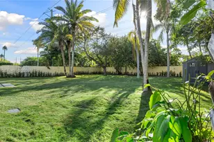 8614 SW 102nd Pl, Miami, FL 33173 - Photo 33