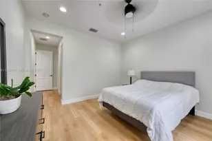 430 SW 147th Ave, Pembroke Pines, FL 33027 - Photo 21