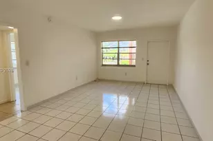 3670 SW 10th St, Miami, FL 33135 - Photo 3