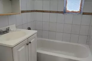 3670 SW 10th St, Miami, FL 33135 - Photo 9