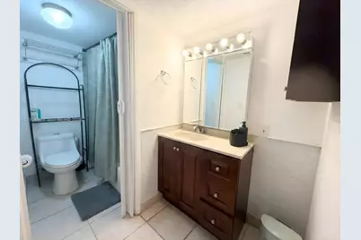 17021 N Bay Rd #706, Sunny Isles Beach, FL 33160 - Photo 7