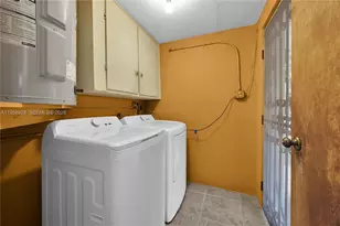 1025 SW 11th St, Miami, FL 33129 - Photo 21