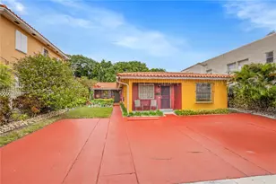 1025 SW 11th St, Miami, FL 33129 - Photo 3