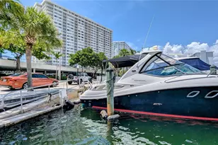 300 Bayview Dr, Sunny Isles Beach, FL 33160 - Photo 25