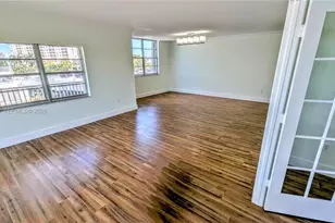 300 Bayview Dr, Sunny Isles Beach, FL 33160 - Photo 5