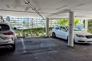 300 Bayview Dr, Sunny Isles Beach, FL 33160 - Photo 29