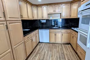 300 Bayview Dr, Sunny Isles Beach, FL 33160 - Photo 9