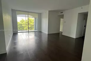 9725 NW 52nd St, Doral, FL 33178 - Photo 5