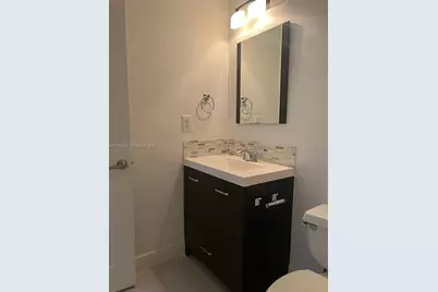 9725 NW 52nd St #507, Doral, FL 33178 - Photo 15