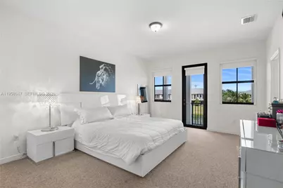 6005 NW 104th Path #6005, Doral, FL 33178 - Photo 17