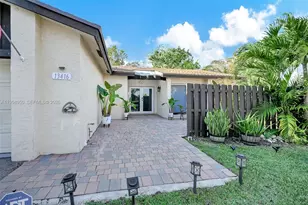 13416 SW 108th St Cir N, Miami, FL 33186 - Photo 27