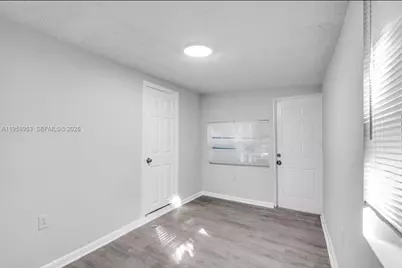 914 NW 80th St #1, Miami, FL 33150 - Photo 11