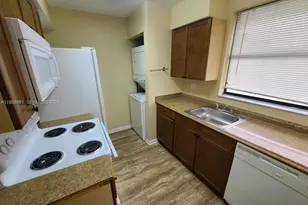 1002 Adams Ave, Homestead, FL 33034 - Photo 17