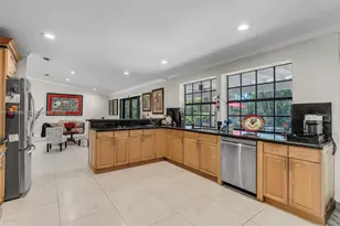 16564 SW 153 Ct, Miami, FL 33187 - Photo 11