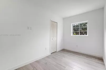 572 NE 67th St #2, Miami, FL 33138 - Photo 11