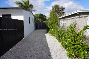 1106 NW 11th Ct, Fort Lauderdale, FL 33311 - Photo 11