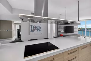 17111 Biscayne Blvd, North Miami Beach, FL 33160 - Photo 11