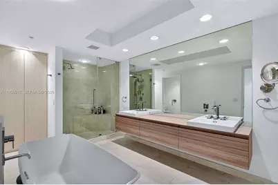 17111 Biscayne Blvd #706, North Miami Beach, FL 33160 - Photo 19
