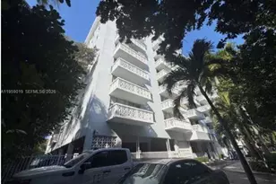 1020 Meridian Ave, Miami Beach, FL 33139 - Photo 1