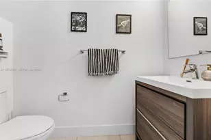 4150 N Oak Pl, Dania Beach, FL 33314 - Photo 17