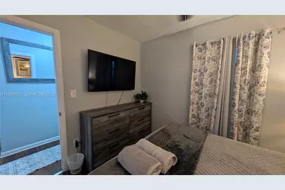 19374 NW 30th Ct, Miami Gardens, FL 33056 - Photo 9