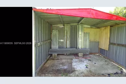 1560 NE 11th St, Homestead, FL 33033 - Photo 15