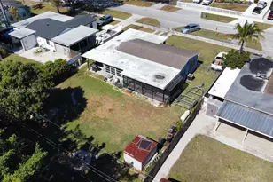 1560 NE 11th St, Homestead, FL 33033 - Photo 31