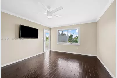715 Tyler St, Hollywood, FL 33019 - Photo 15