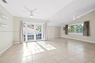 715 Tyler St, Hollywood, FL 33019 - Photo 5