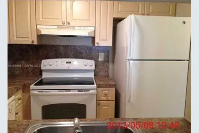 9688 Fontainebleau Blvd #102, Miami, FL 33172 - Photo 3