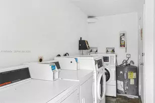 2775 Taft St, Hollywood, FL 33020 - Photo 13