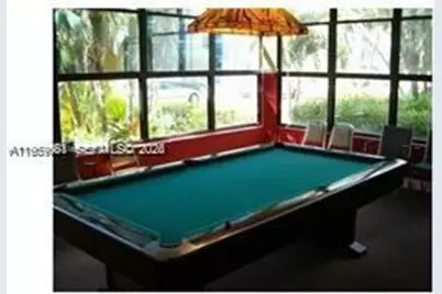 1000 Parkview Dr #224, Hallandale Beach, FL 33009 - Photo 9