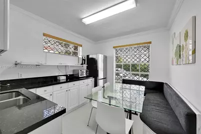 2212 SW 22nd Ave, Miami, FL 33145 - Photo 25