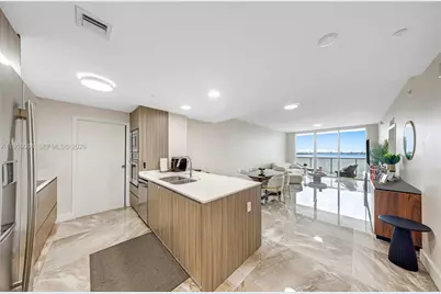 600 NE 27th St #1004, Miami, FL 33137 - Photo 13