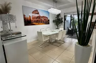 8905 NW 98th Ave, Doral, FL 33178 - Photo 7