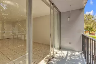 210 Fontainebleau Blvd, Miami, FL 33172 - Photo 19