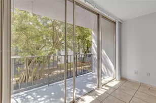 210 Fontainebleau Blvd, Miami, FL 33172 - Photo 21