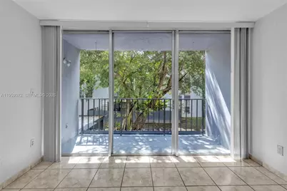 210 Fontainebleau Blvd #210, Miami, FL 33172 - Photo 1