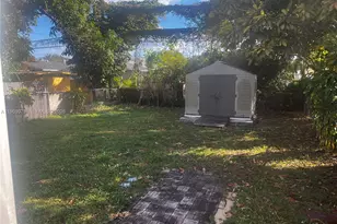 3260 SW 25th St, Miami, FL 33133 - Photo 11