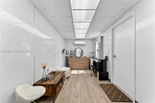 19225 SW 186th St, Miami, FL 33187 - Photo 27