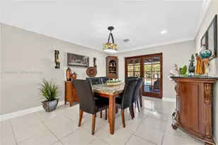 19225 SW 186th St, Miami, FL 33187 - Photo 13