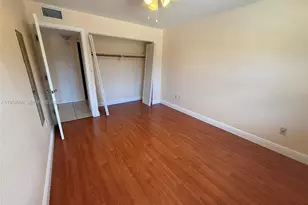 10511 SW 108th Ave, Miami, FL 33176 - Photo 9