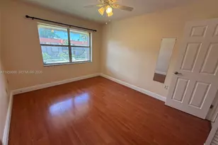 10511 SW 108th Ave, Miami, FL 33176 - Photo 11