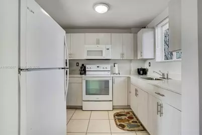 1349 SW 3rd St #1, Miami, FL 33135 - Photo 5