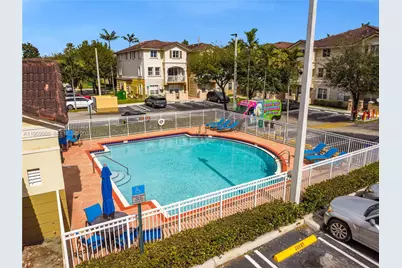 8964 W Flagler St #109, Miami, FL 33174 - Photo 35